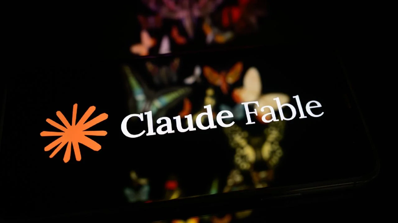 Z.ai's GLM-5.2 Soars Amid Anthropic's Fable 5 Ban, Redefines AI Accessibility