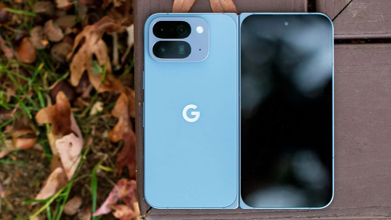 Android 17 Unveils Exciting Foldable Gaming Mode with Customizable Touch Controls