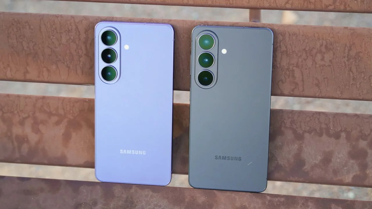 Surge in Galaxy S26 Sales Sparks Concerns Before Galaxy S27 Launch