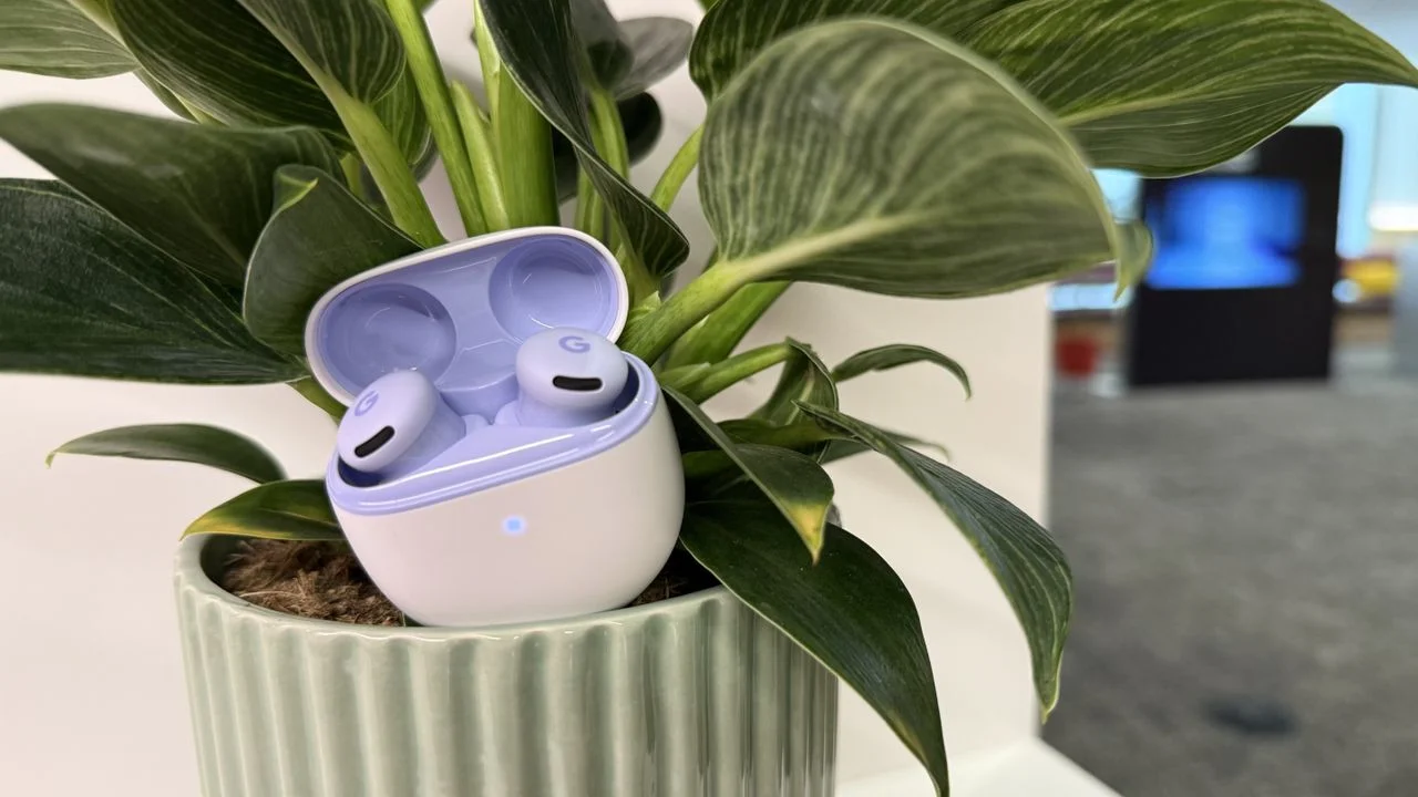 Affordable Sound: Pixel Buds 2a Hit New Low Price Just in Time for Workouts