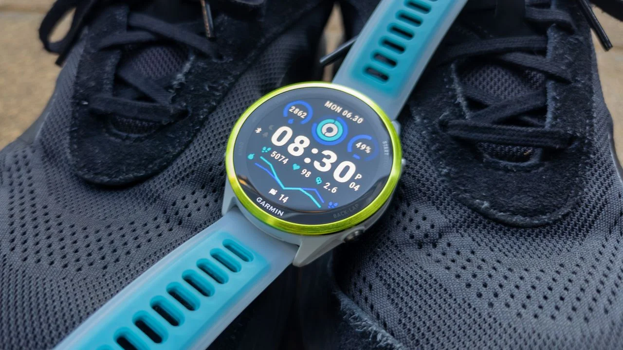 Great Deals on Garmin Forerunner 570 Highlight Value for Active Users This Summer
