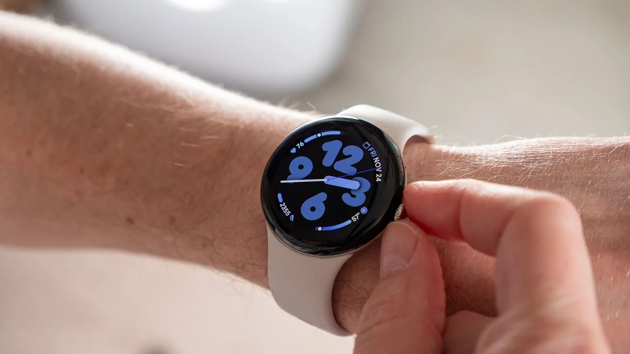 Google Enhances Pixel Watch with Phone Unlock Feature for Seamless Access