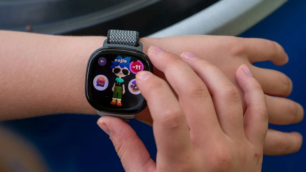 Fitbit Ace LTE: A Kid-Friendly Smartwatch Packed with Fun Features at an Unbeatable Price