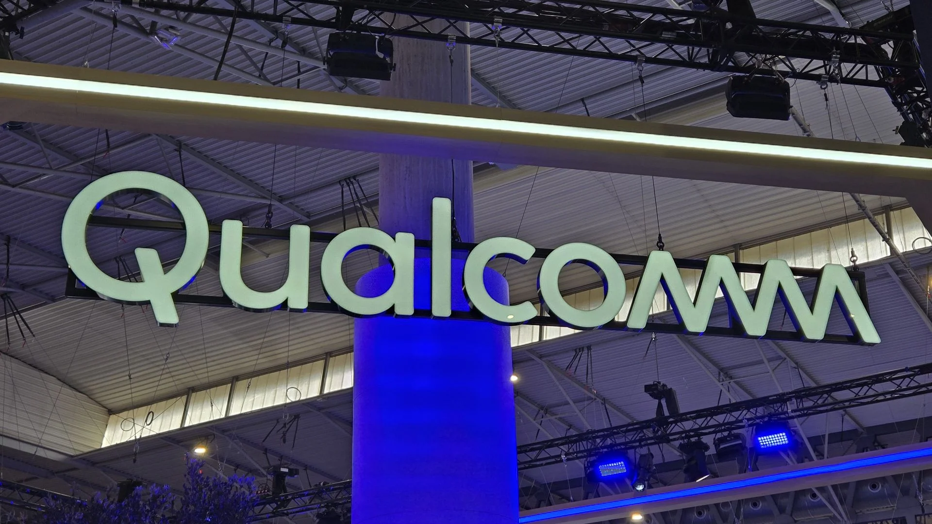 Qualcomm Wins Minor Legal Victory Over Arm, Sparking Future Royalty Disputes